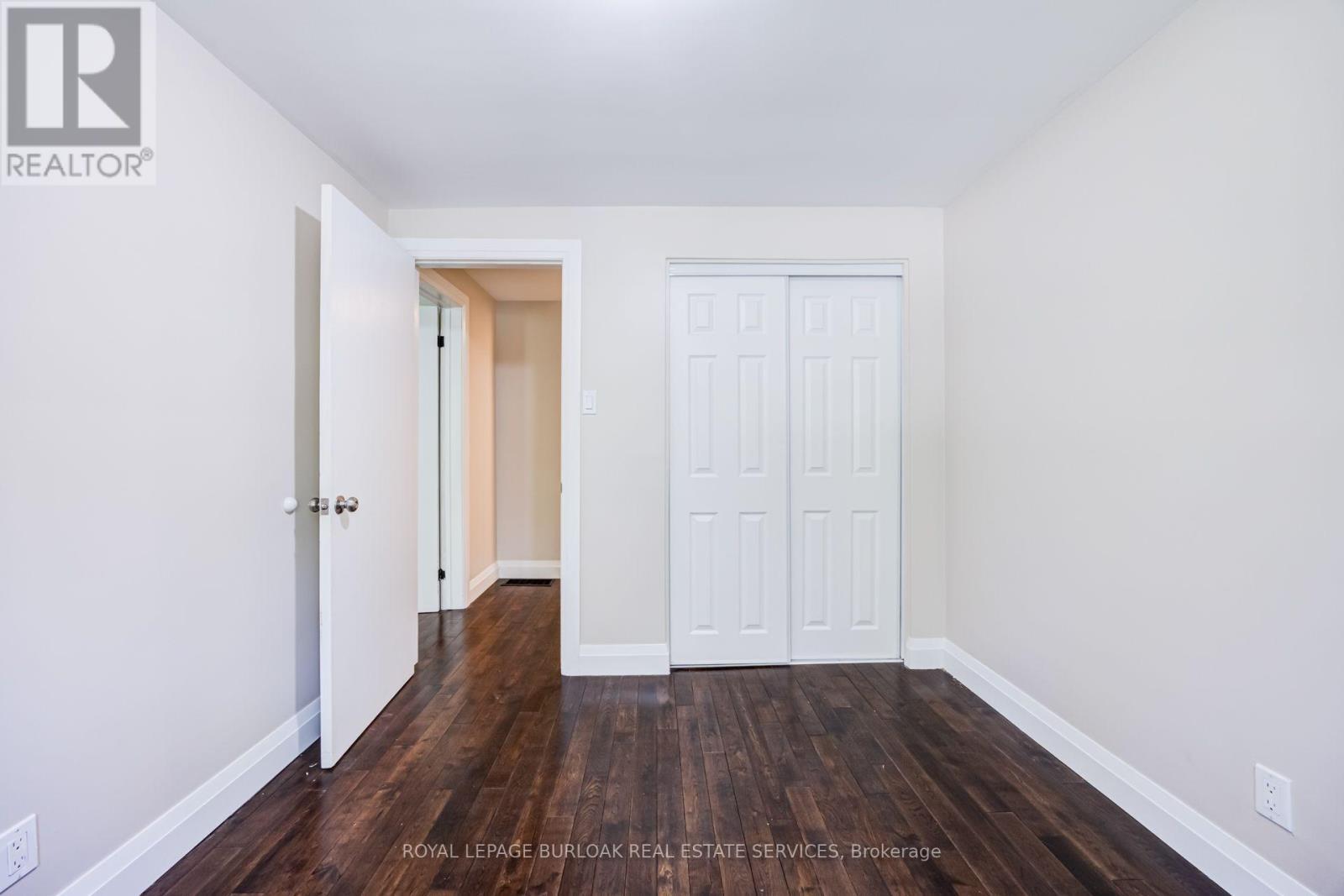 2037 Mountain Grove Avenue, Burlington, ON
