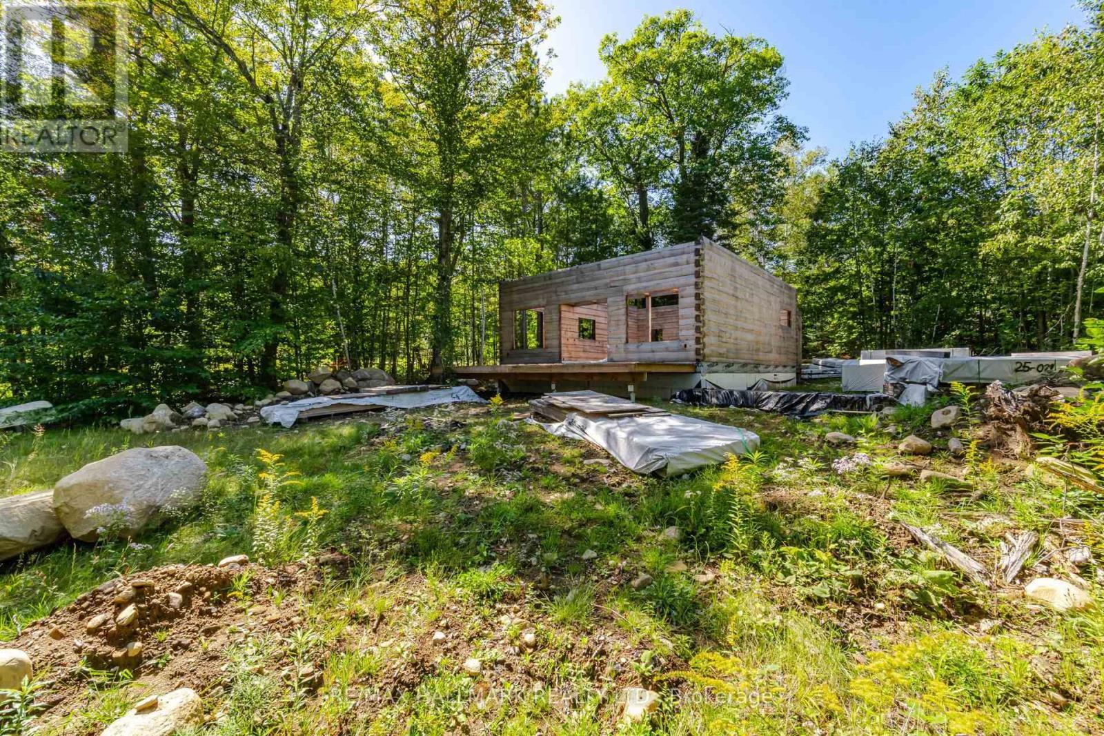 17000 Hwy 35, Algonquin Highlands, ON