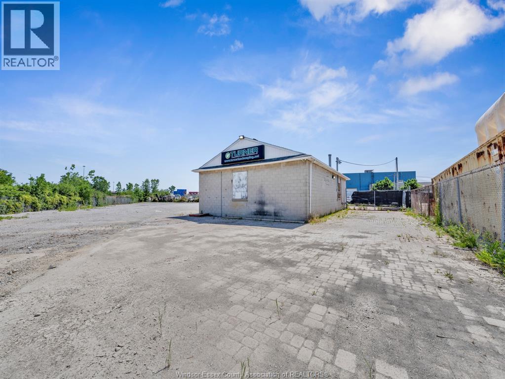 5145 Dumouchelle Street, Tecumseh, ON
