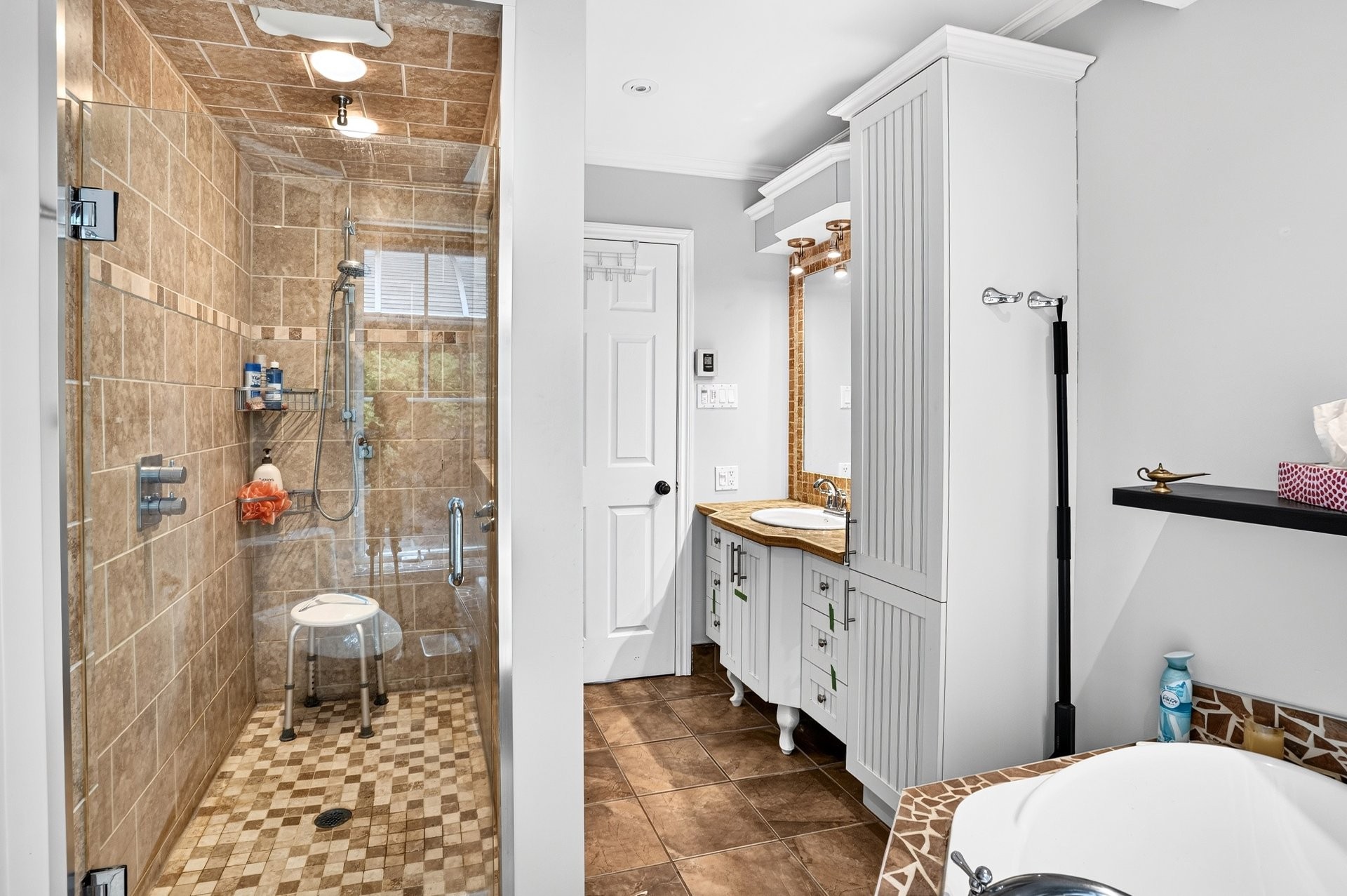 Salle de bains - 8 - 8A Rue Du Joli-Bourg, Sainte-Marguerite-Du-Lac-Masson, QC