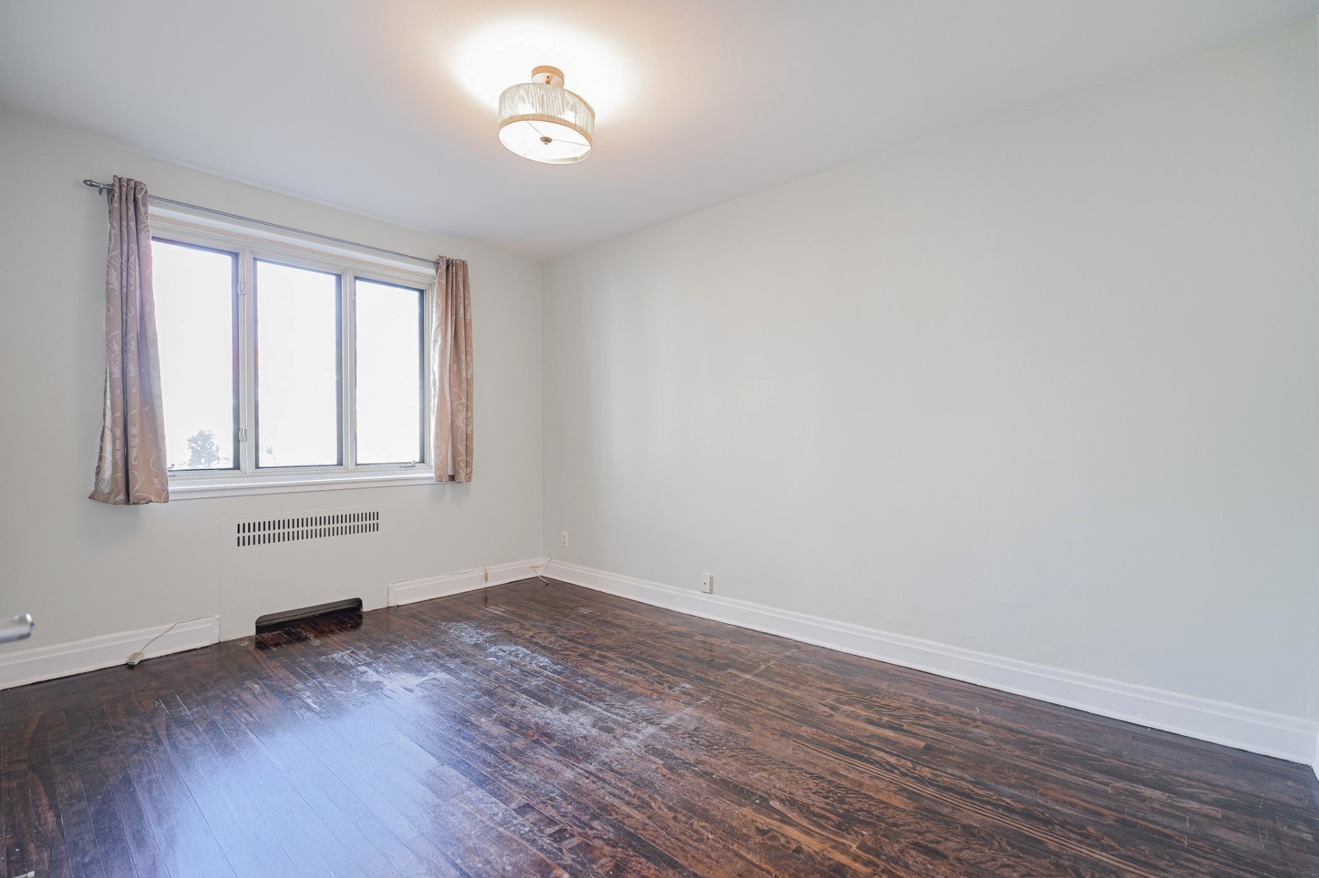 Bedroom - 103-1270 Ch. Regent, Mont-Royal, QC