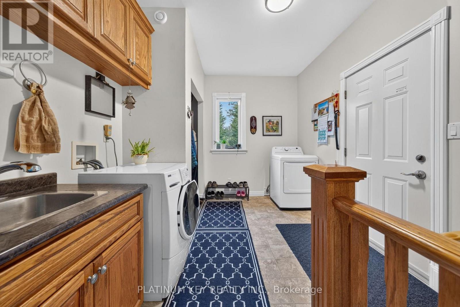 653 Peter Street, Strathroy-Caradoc (Melbourne), ON