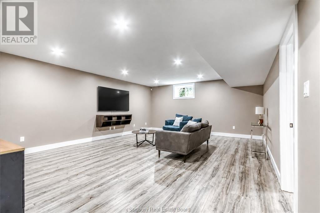 4059 Dupuis Drive, Hanmer, ON