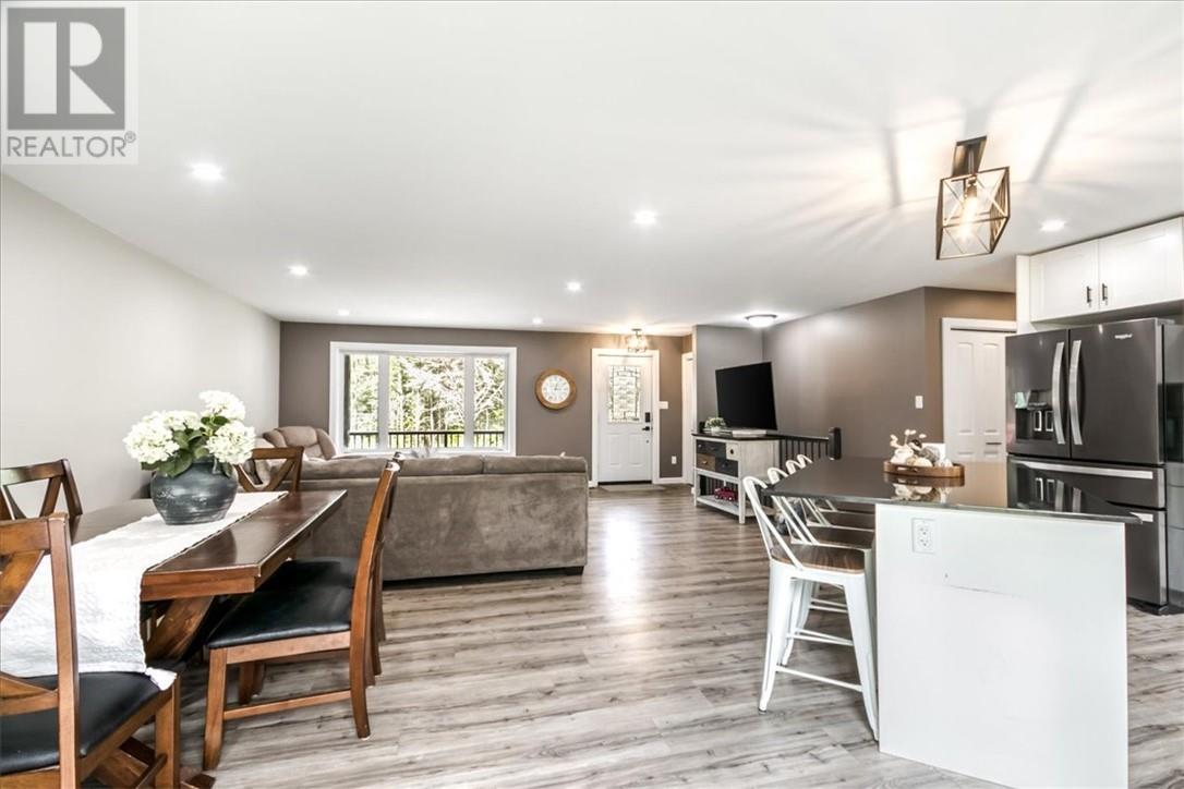 4059 Dupuis Drive, Hanmer, ON