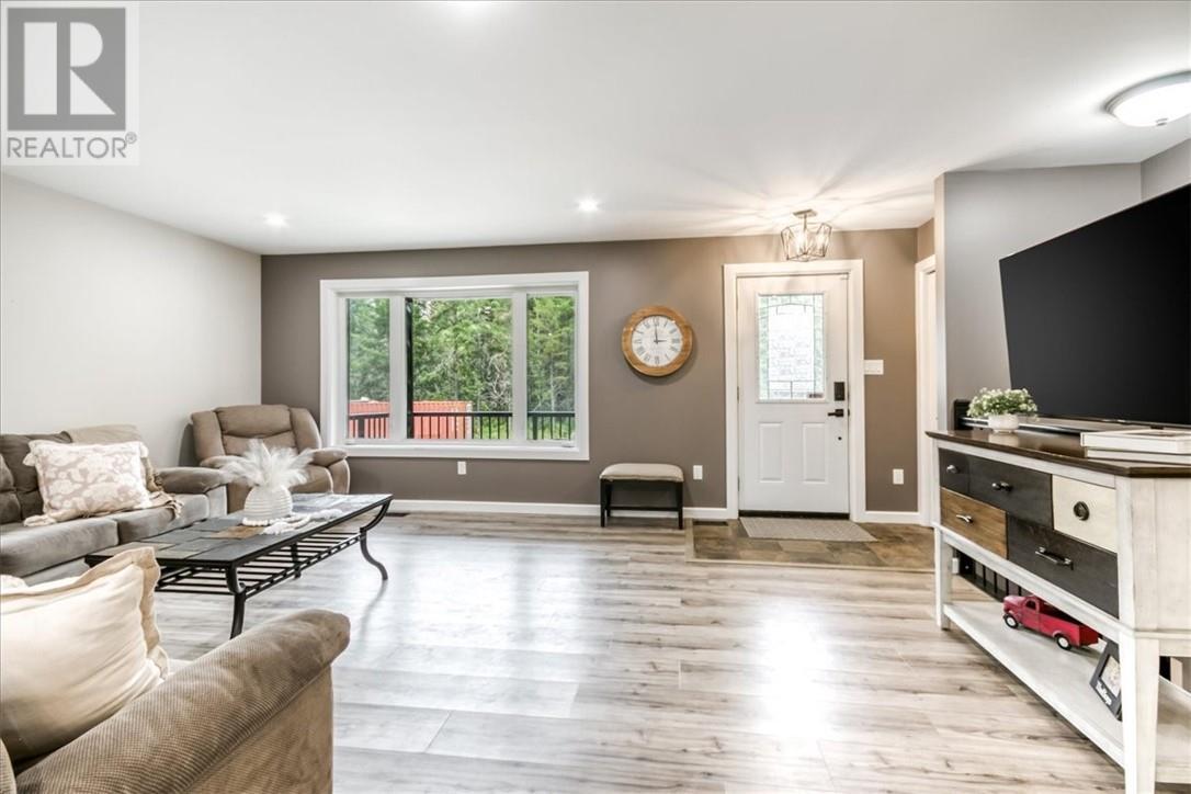 4059 Dupuis Drive, Hanmer, ON