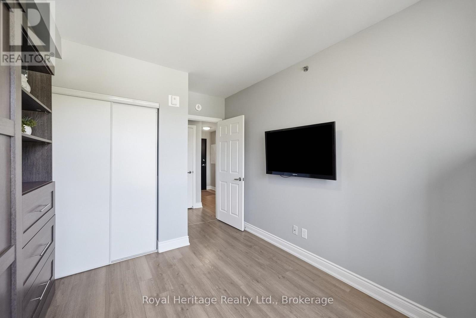 106 - 21 Brookhouse Drive, Clarington (Newcastle), ON
