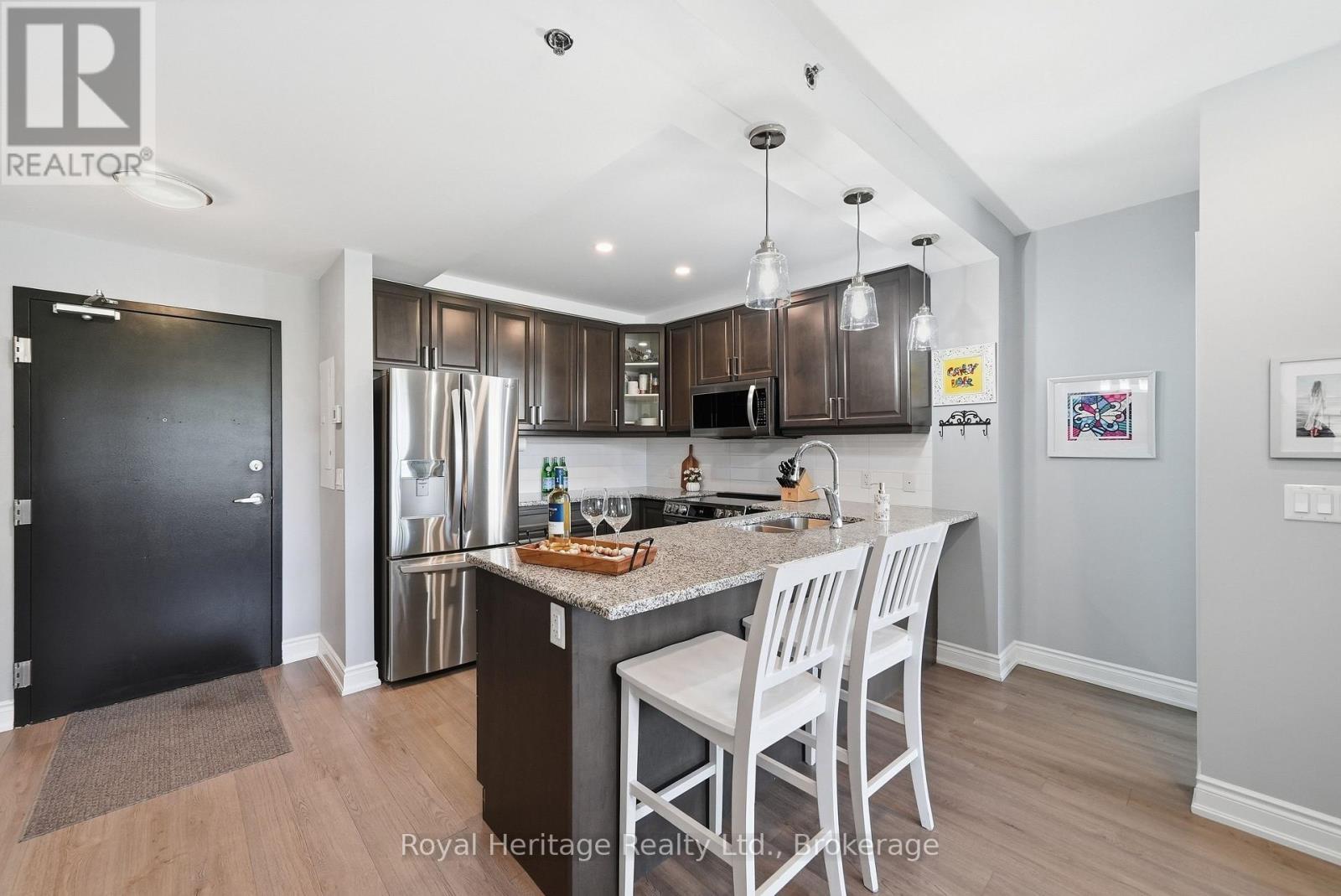 106 - 21 Brookhouse Drive, Clarington (Newcastle), ON