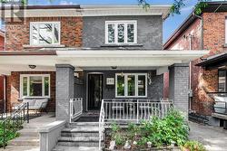292 ARLINGTON AVENUE Toronto, ON M6C 2Z7
