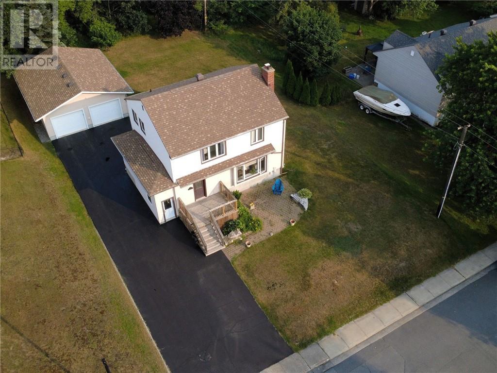 107 Lindsley Street, Greater Sudbury, ON