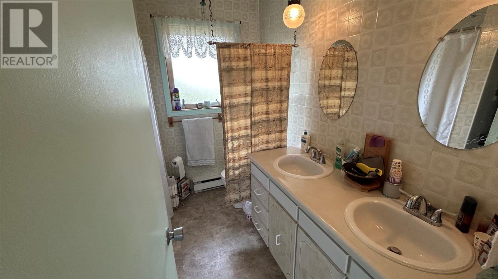 22 Macneil Crescent, Stephenville, NL