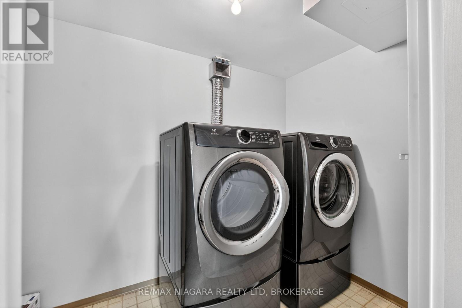Laundry - 204 - 162 Martindale Road, St. Catharines (Grapeview), ON