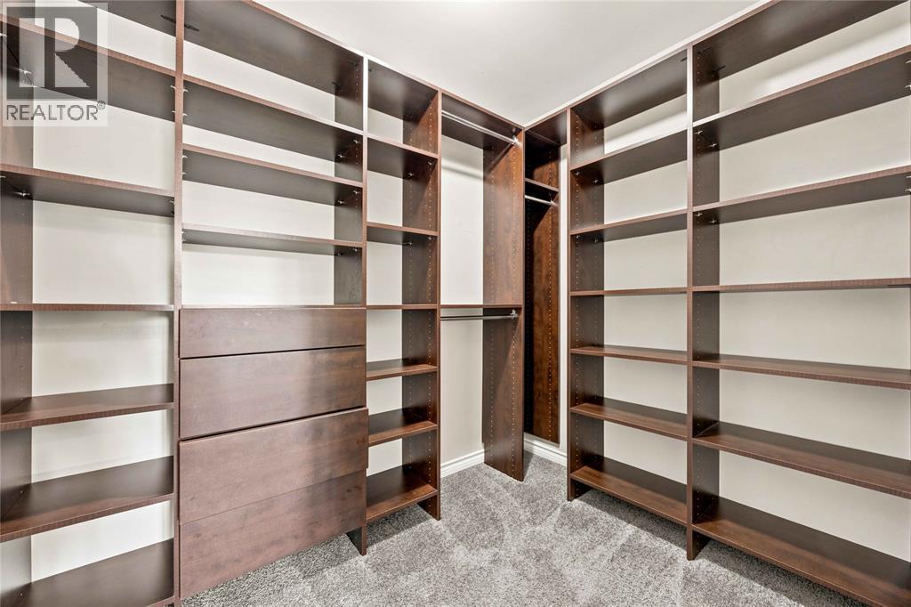 1593 Murphy Road, Sarnia, ON