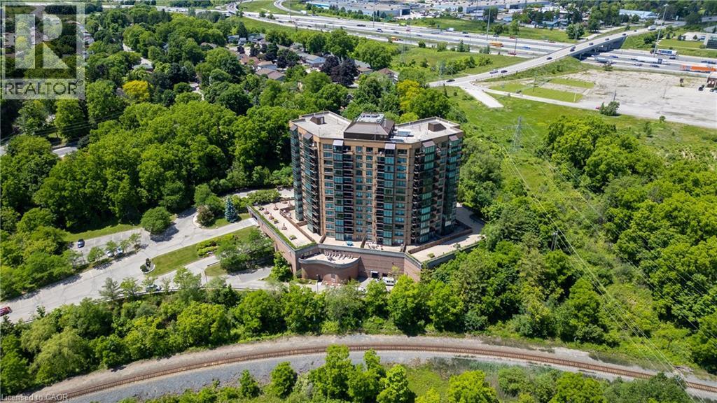 Welcome to Kressview Springs - 237 King Street W Unit# 102, Cambridge, ON