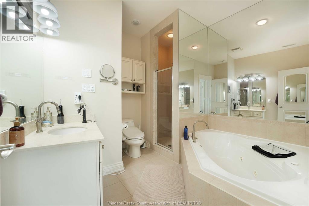 1225 Riverside Drive West Unit# 803, Windsor, ON