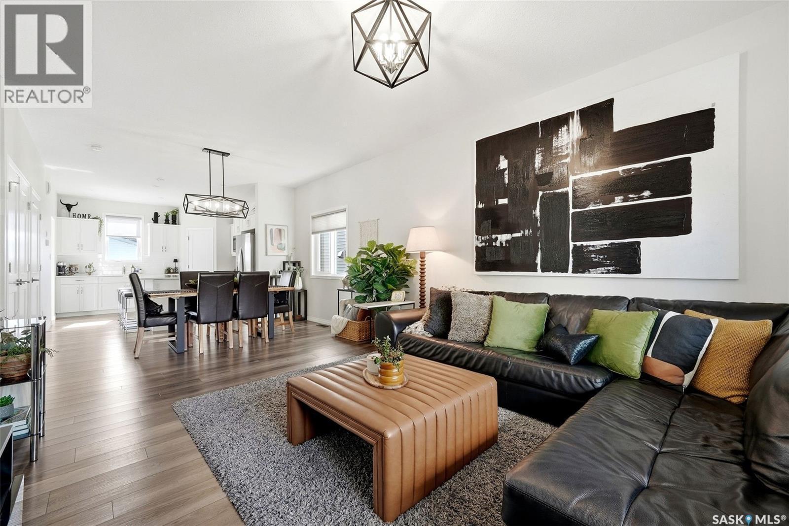 5109 Buckingham Drive E, Regina, SK