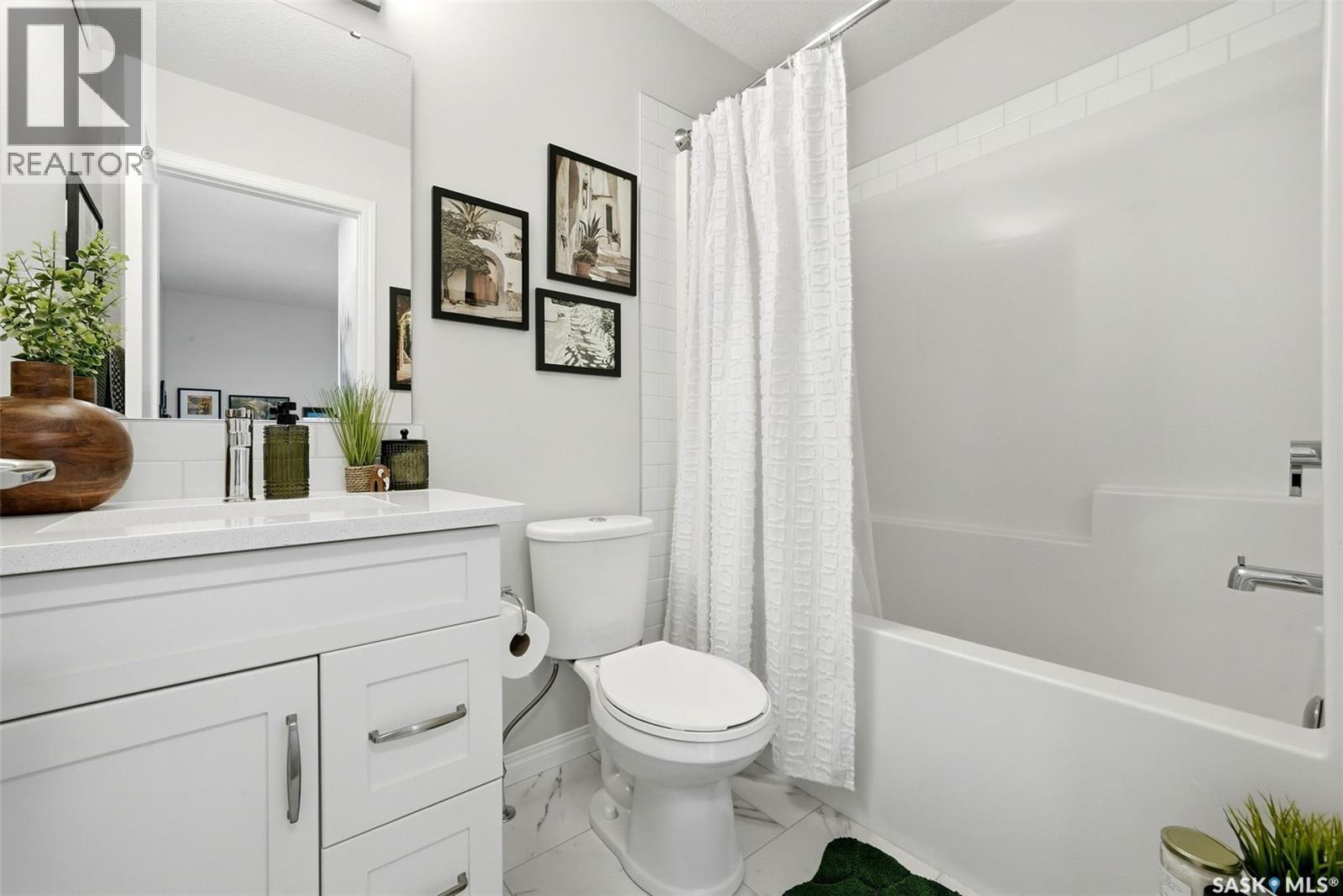 5109 Buckingham Drive E, Regina, SK