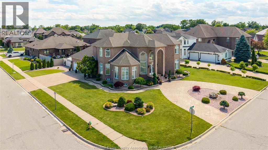 498 Clydesdale, Lakeshore, ON