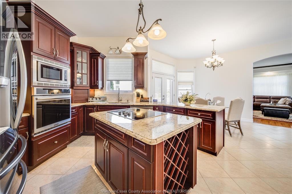498 Clydesdale, Lakeshore, ON