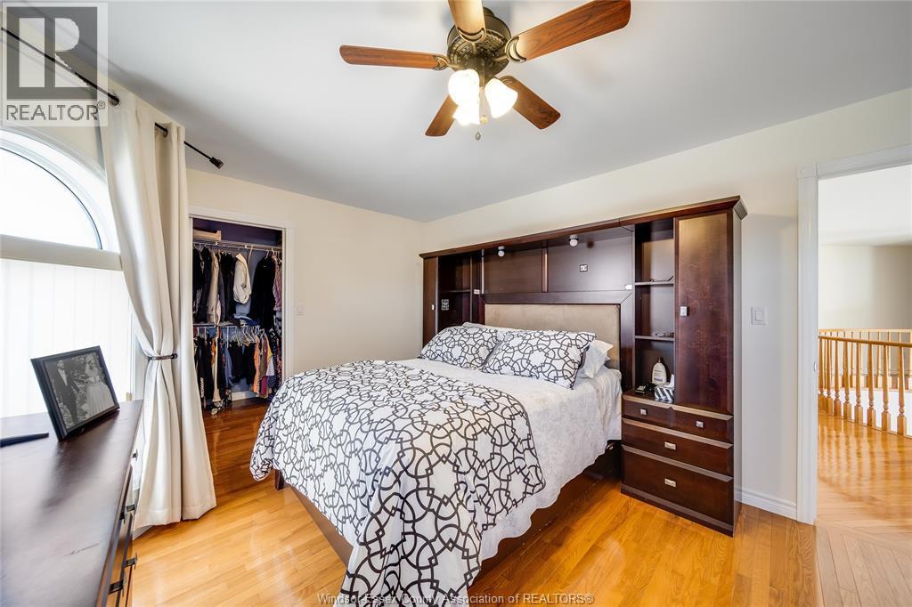 498 Clydesdale, Lakeshore, ON