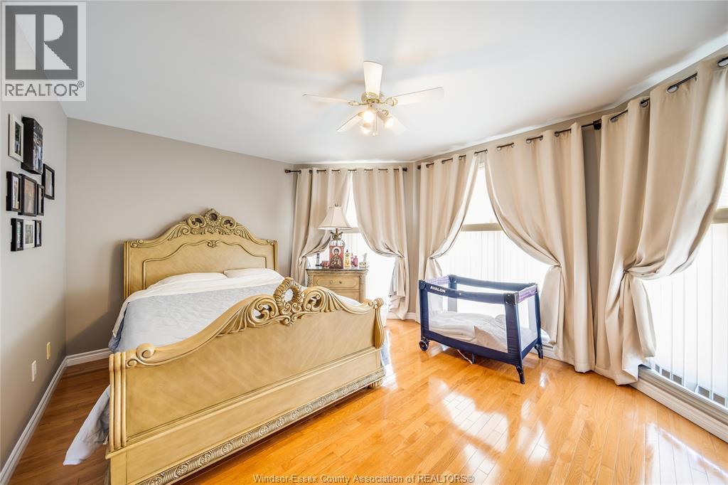498 Clydesdale, Lakeshore, ON