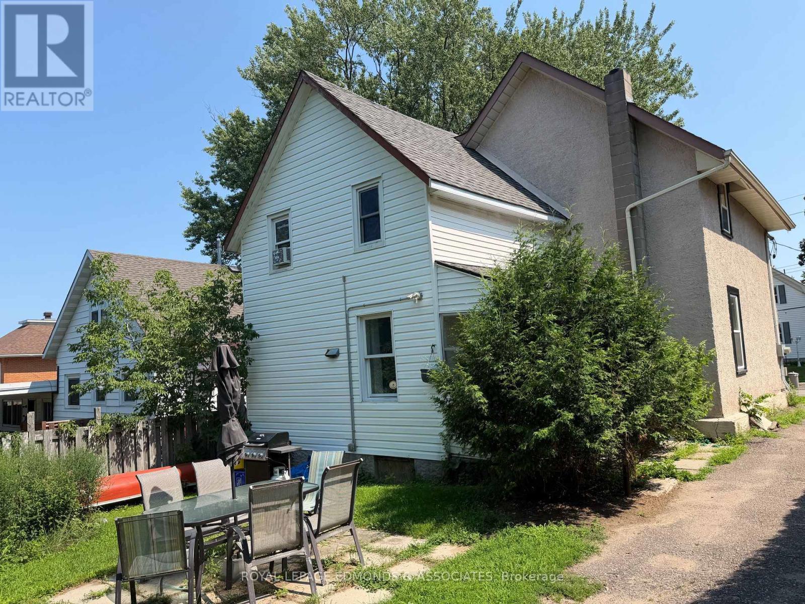 346 Trafalgar Road, Pembroke, ON