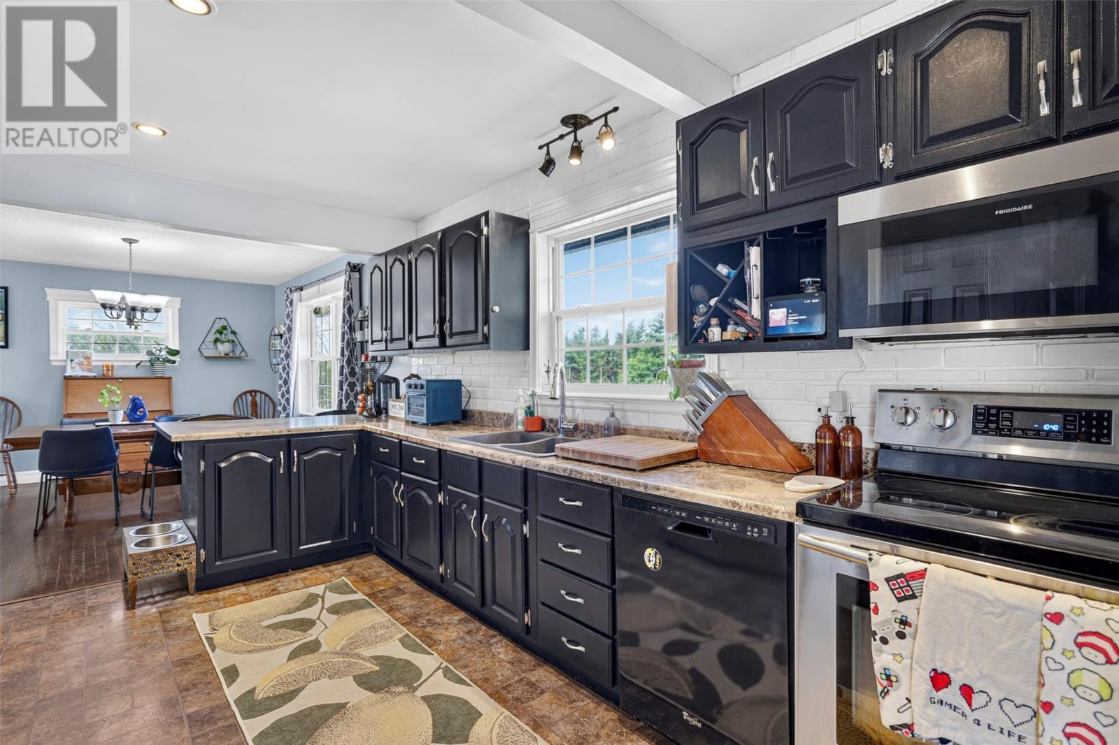 38 Main Road, New Harbour, NL