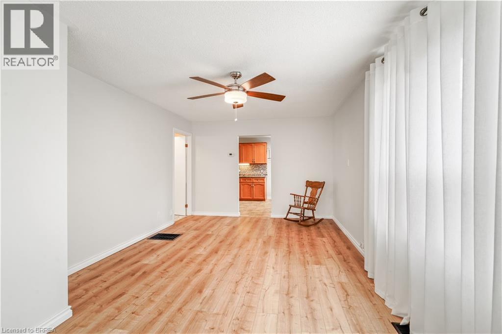 24 Elliott Avenue, Brantford, ON