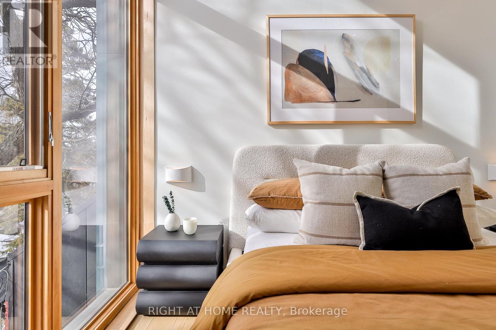 Penthouse 2 - 225 Brunswick Avenue, Toronto, ON