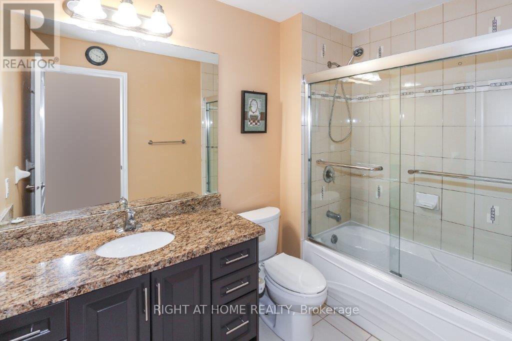 4441 Lawrence Avenue E, Toronto, ON