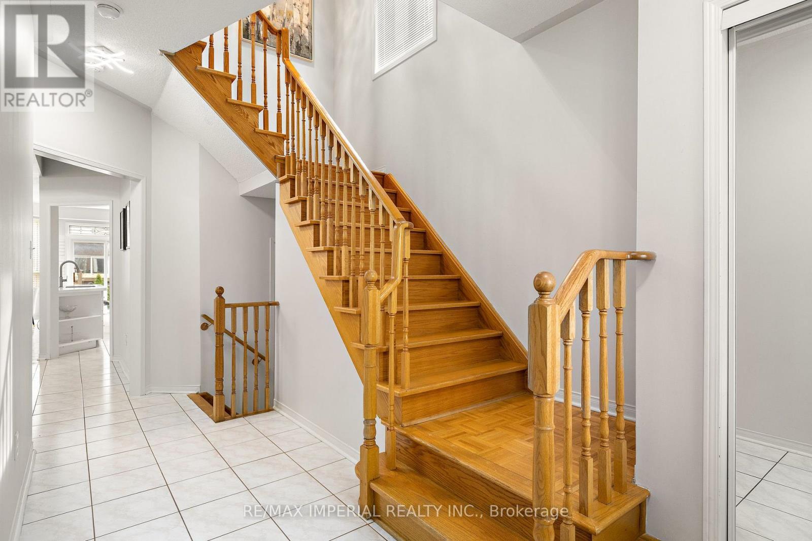 145 Blue Willow Drive, Vaughan, ON