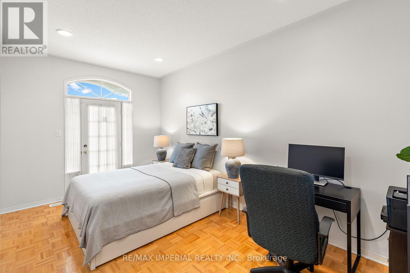 145 Blue Willow Drive, Vaughan, ON