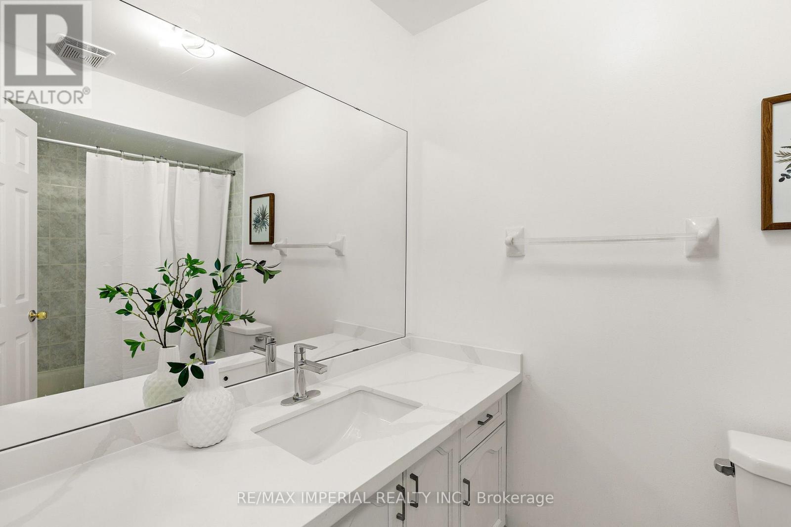 145 Blue Willow Drive, Vaughan, ON