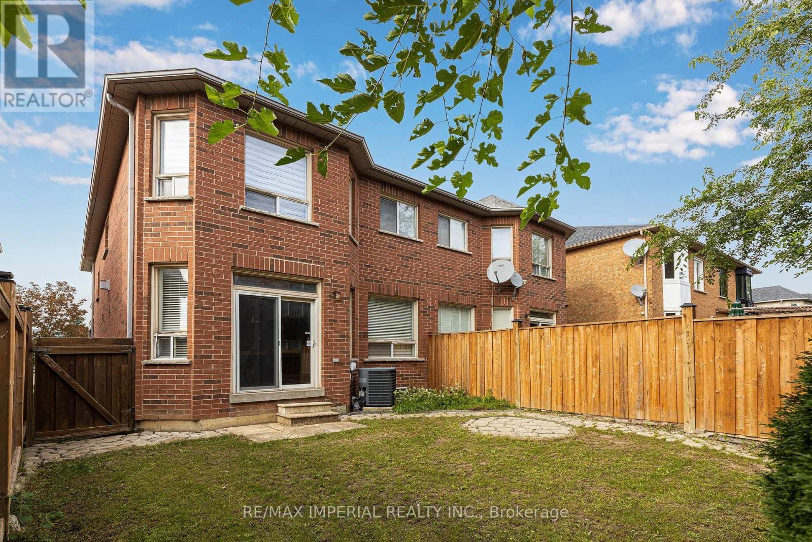 145 Blue Willow Drive, Vaughan, ON