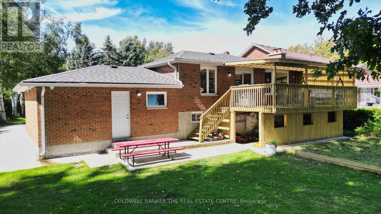 3919 Treeline Drive, Severn, ON