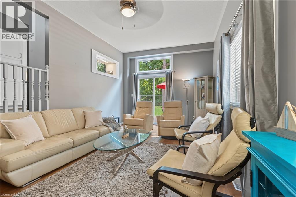 332 Grand River Avenue, Brantford, ON