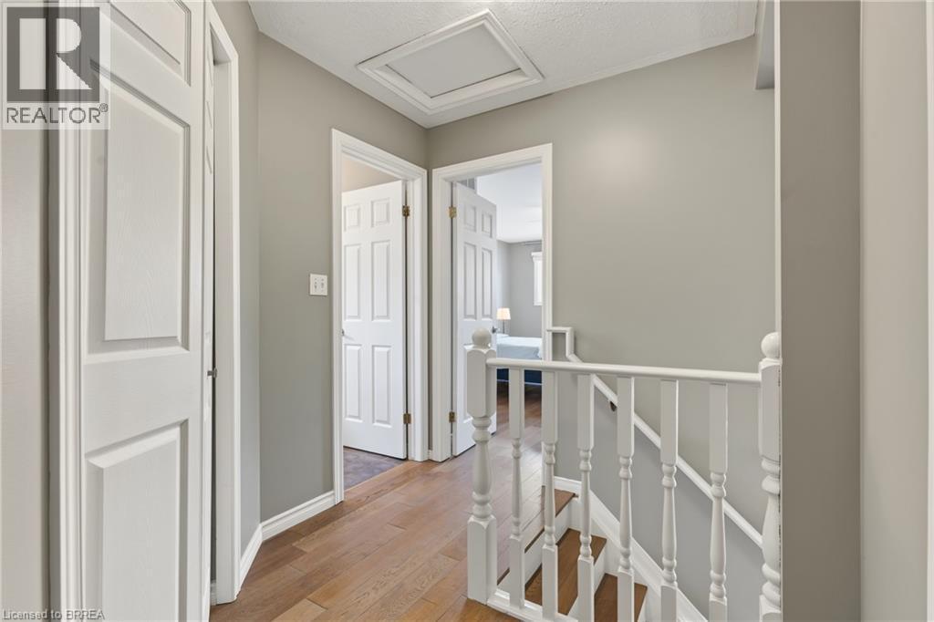 332 Grand River Avenue, Brantford, ON