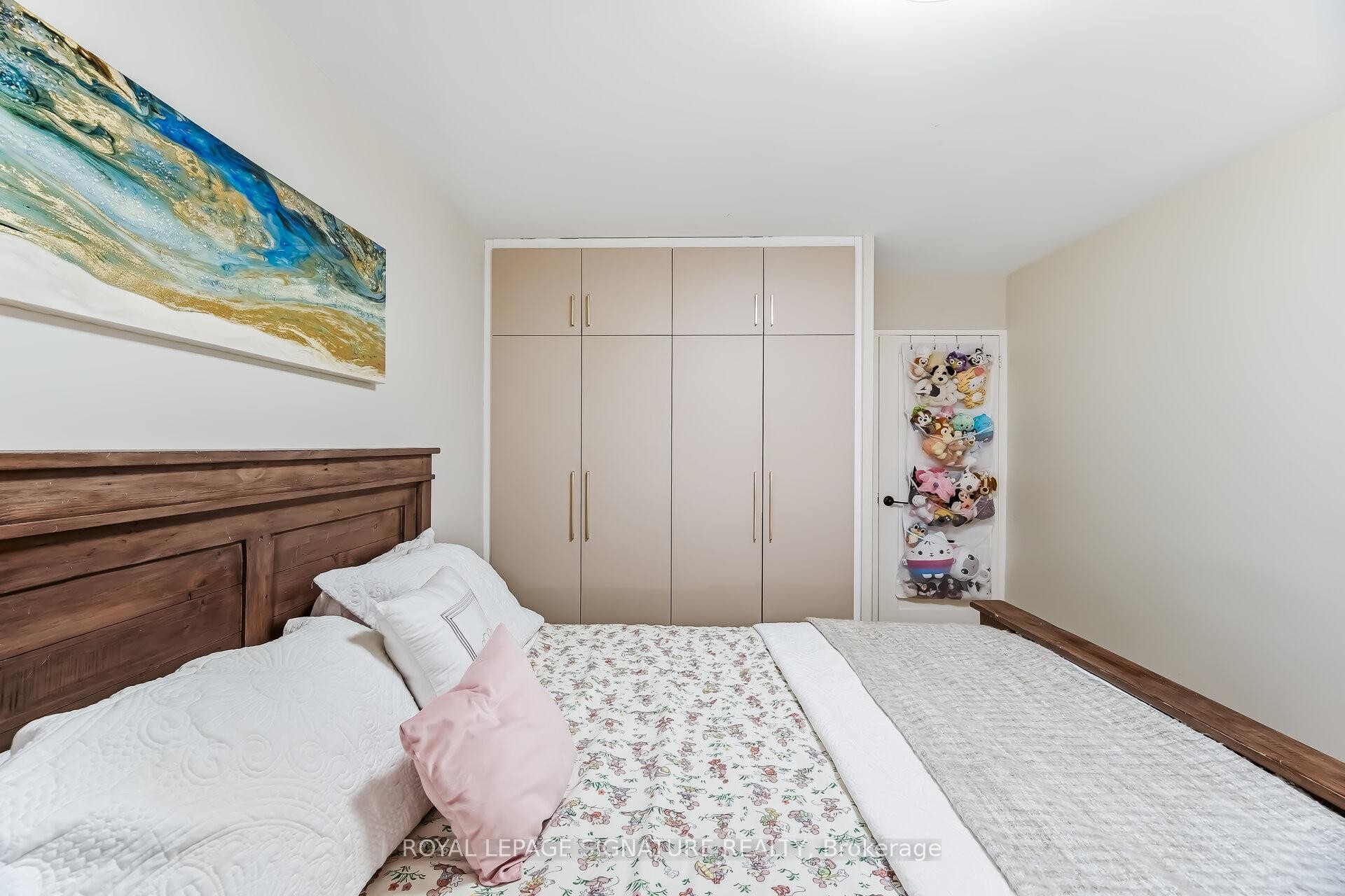 1203-2263 Marine Drive, Oakville, ON