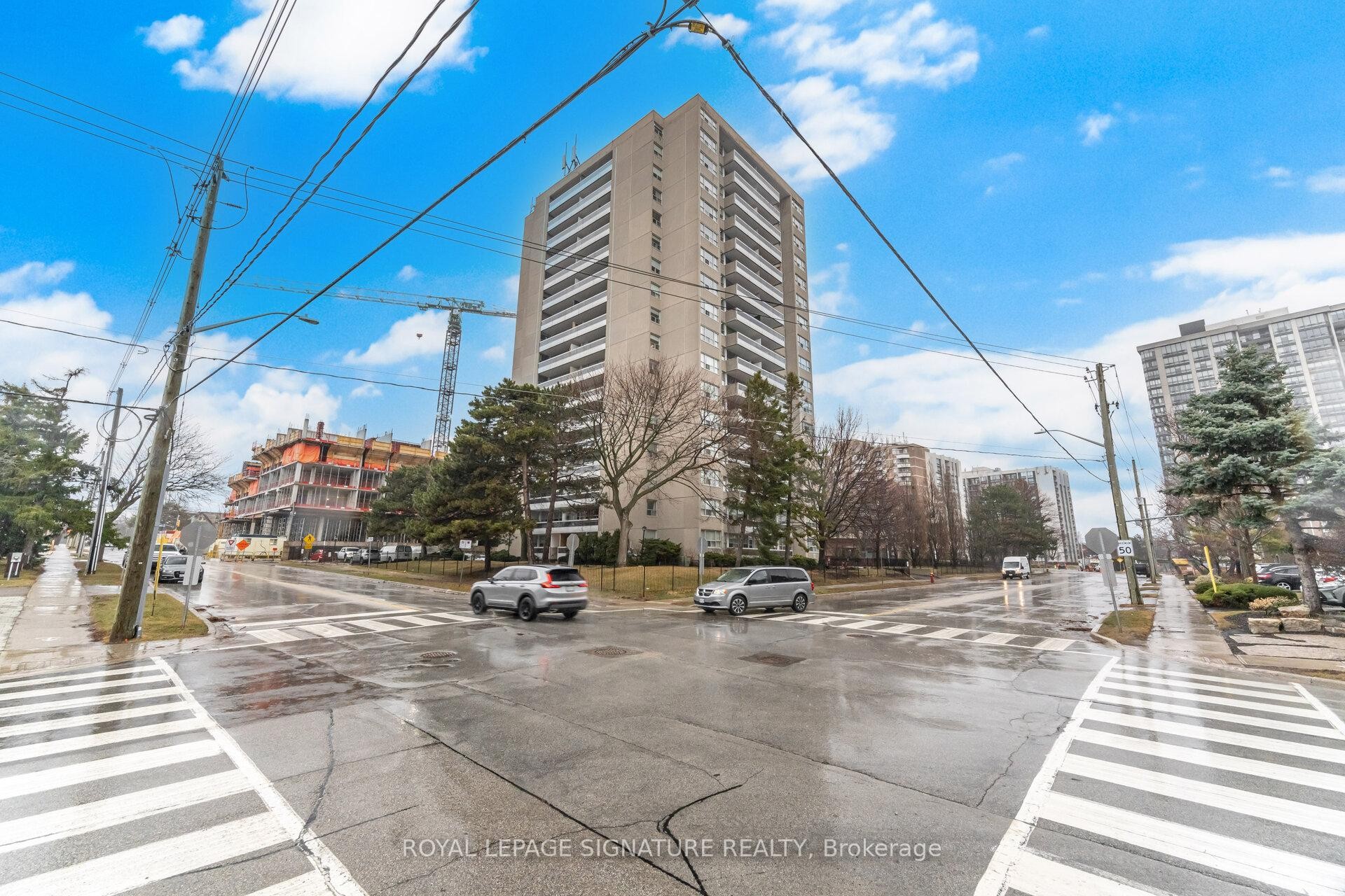 1203-2263 Marine Drive, Oakville, ON