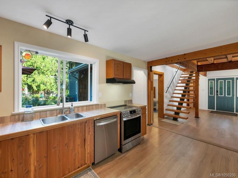 1371 Hooley Rd, Quadra Island, BC
