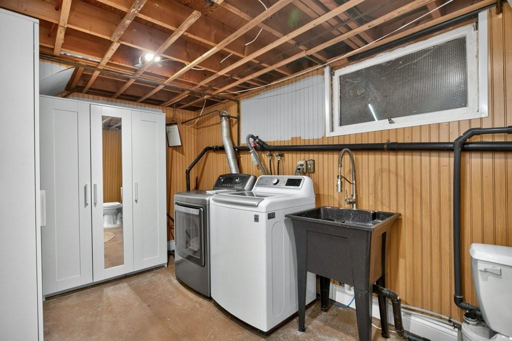 3549 Egremont Road, Plympton-Wyoming, ON