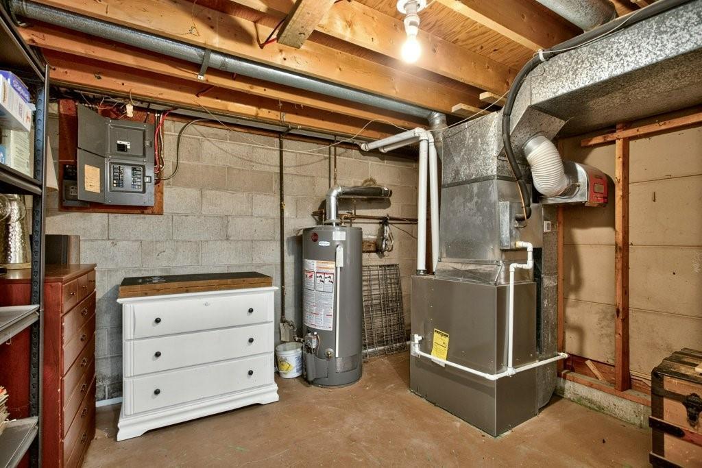 3549 Egremont Road, Plympton-Wyoming, ON