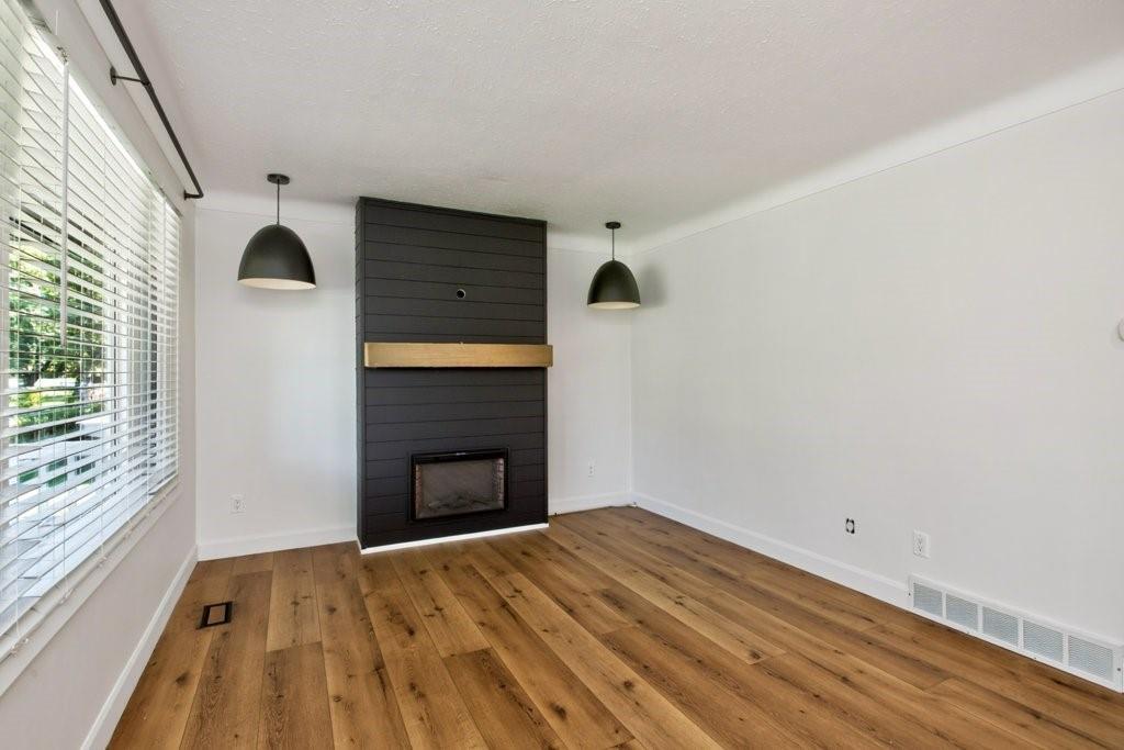 3549 Egremont Road, Plympton-Wyoming, ON