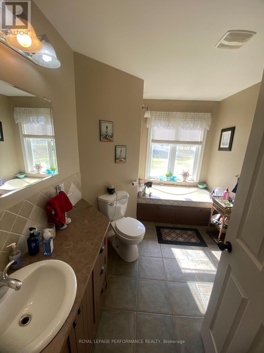 Bathroom - 6125 Florence Street, South Glengarry, ON