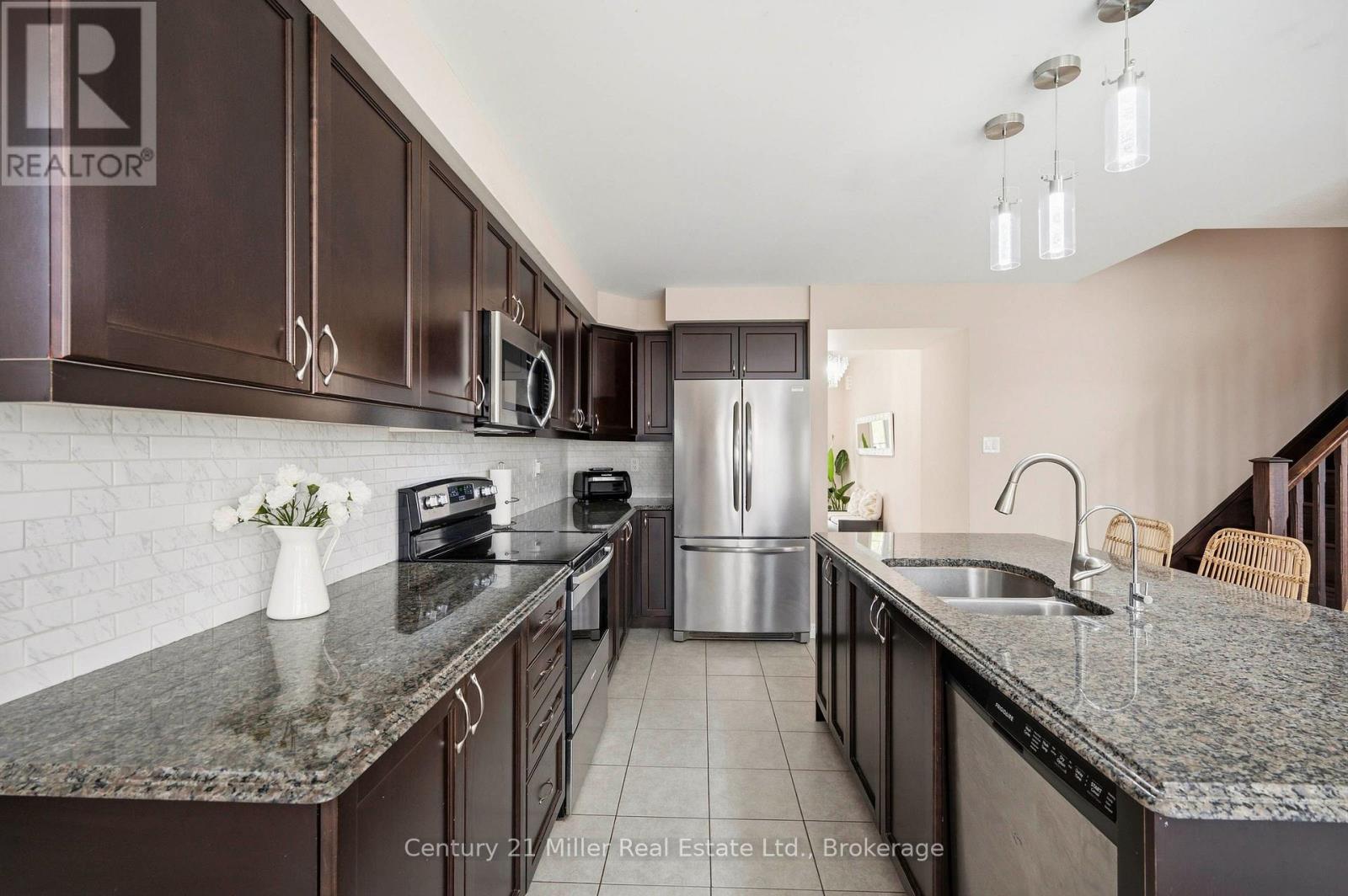 19 Glenvista Drive, Kitchener, ON