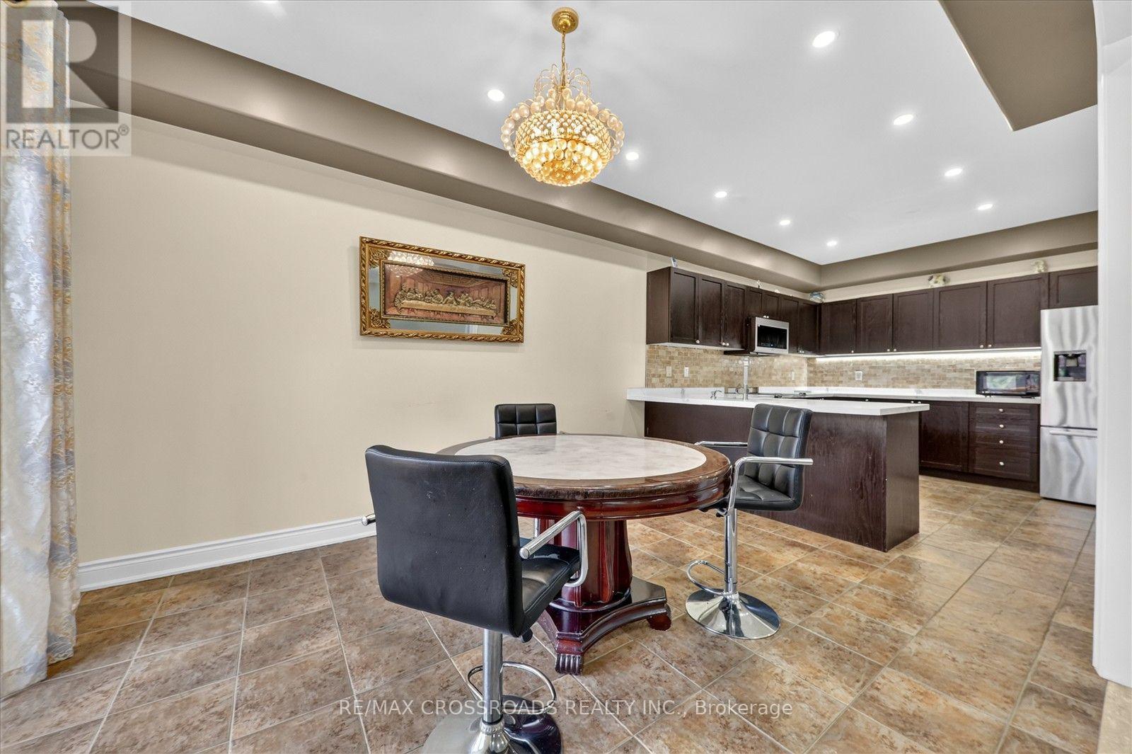 1584 Quail Run Drive, Oshawa, ON
