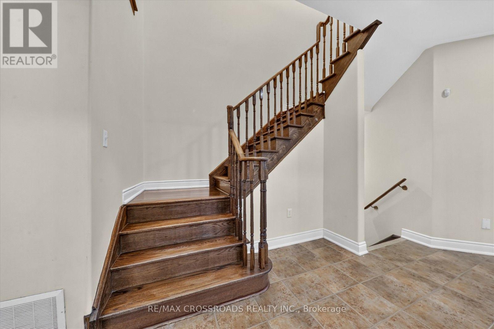 1584 Quail Run Drive, Oshawa, ON