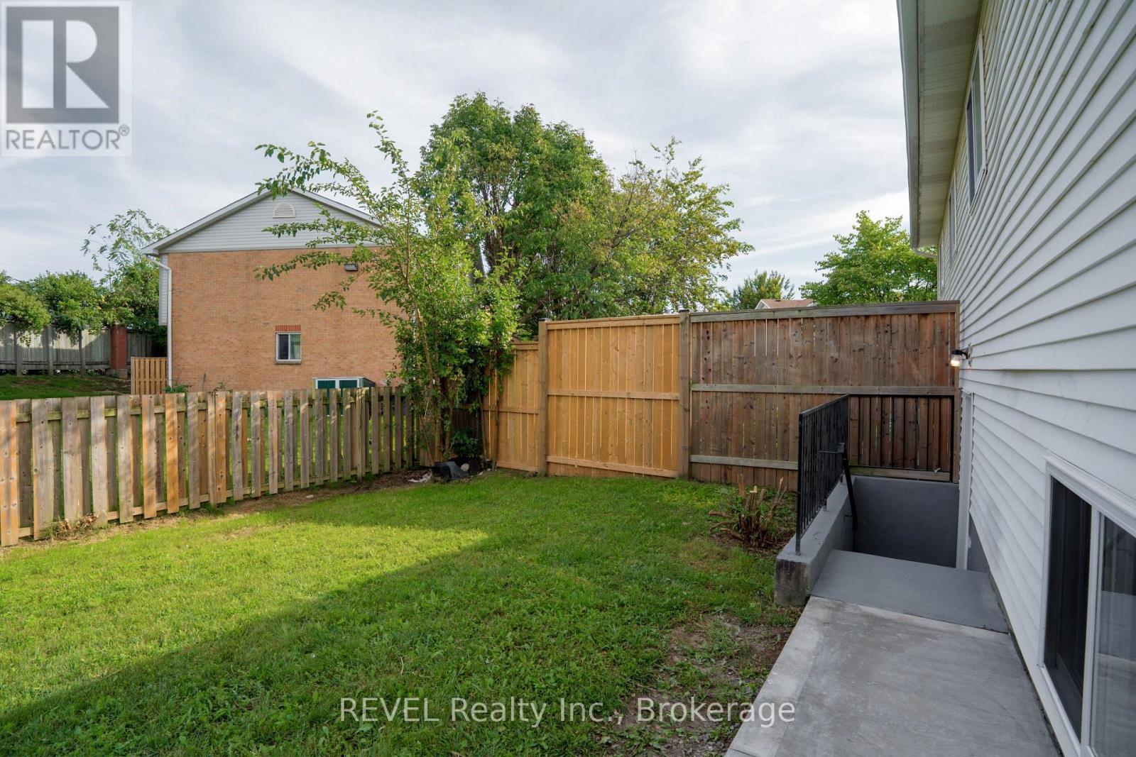 4966 Windgate Drive, Niagara Falls (Ascot), ON