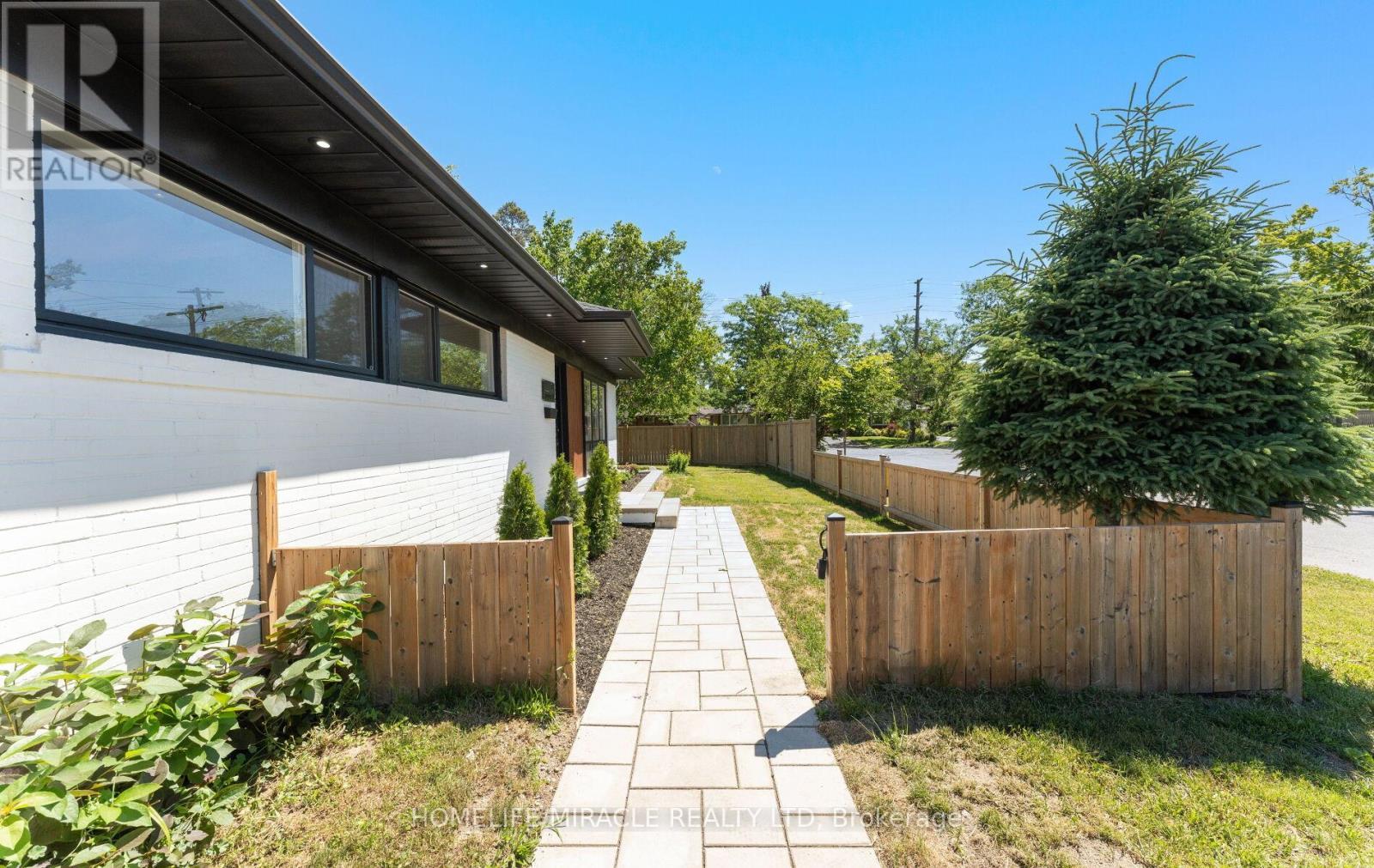 22 Arnprior Road, Toronto, ON