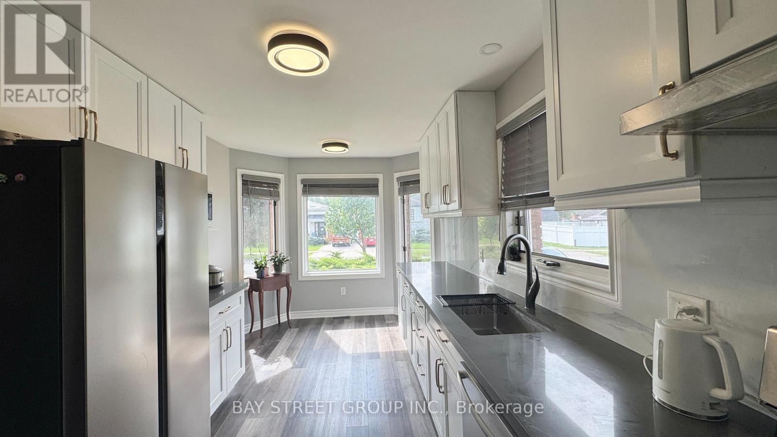 8223 Marcon Street, Niagara Falls, ON