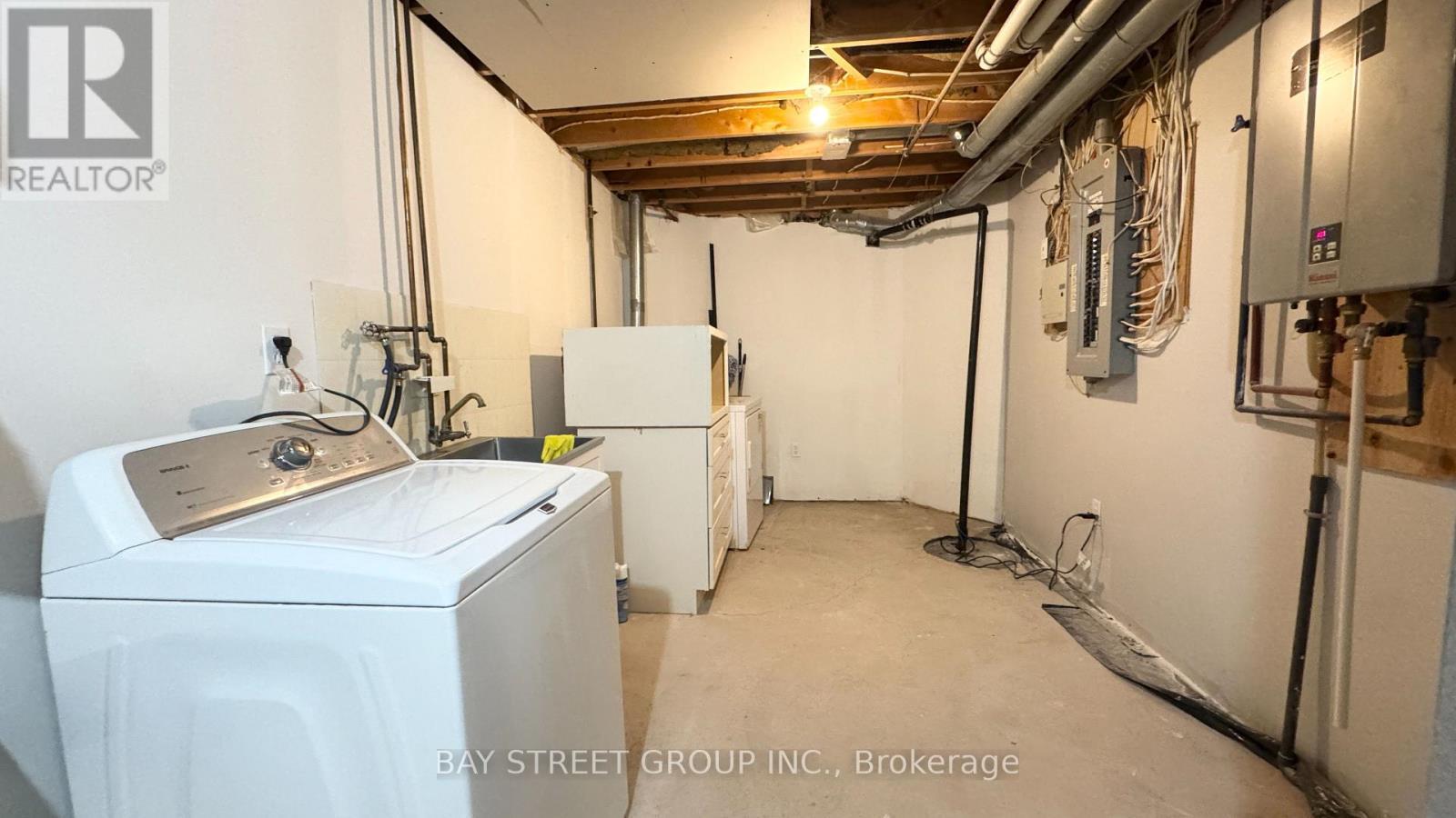 8223 Marcon Street, Niagara Falls, ON